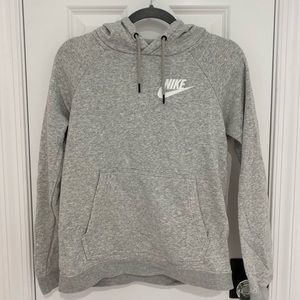 Woman’s Grey Nike Sweatshirt